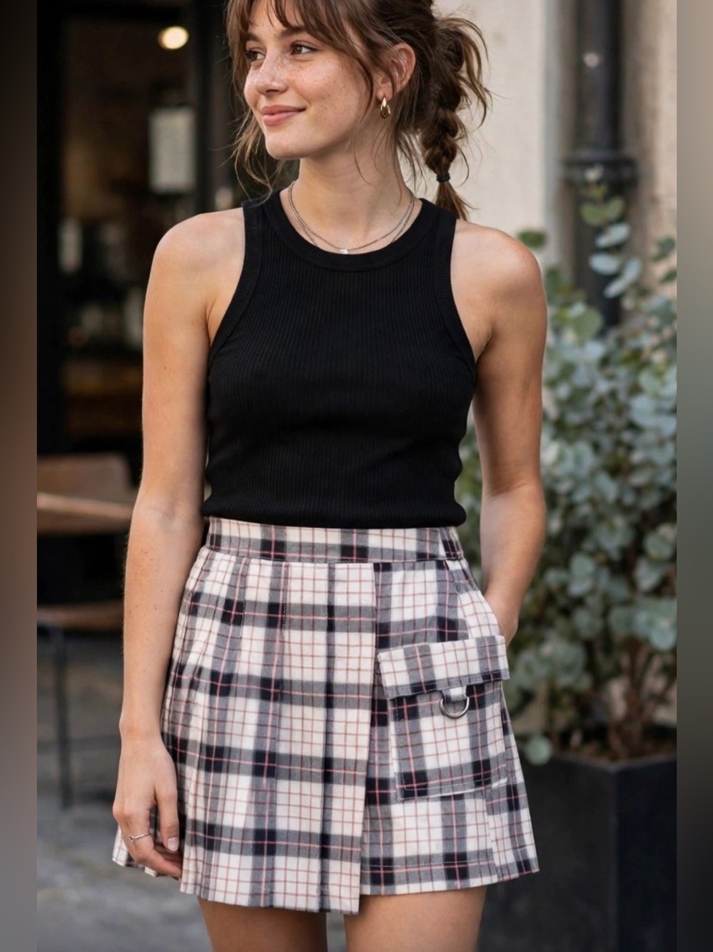 Forever 21 Plaid Mini Skort Cream/Gray/Pink Elastic Back One Pocket size Large